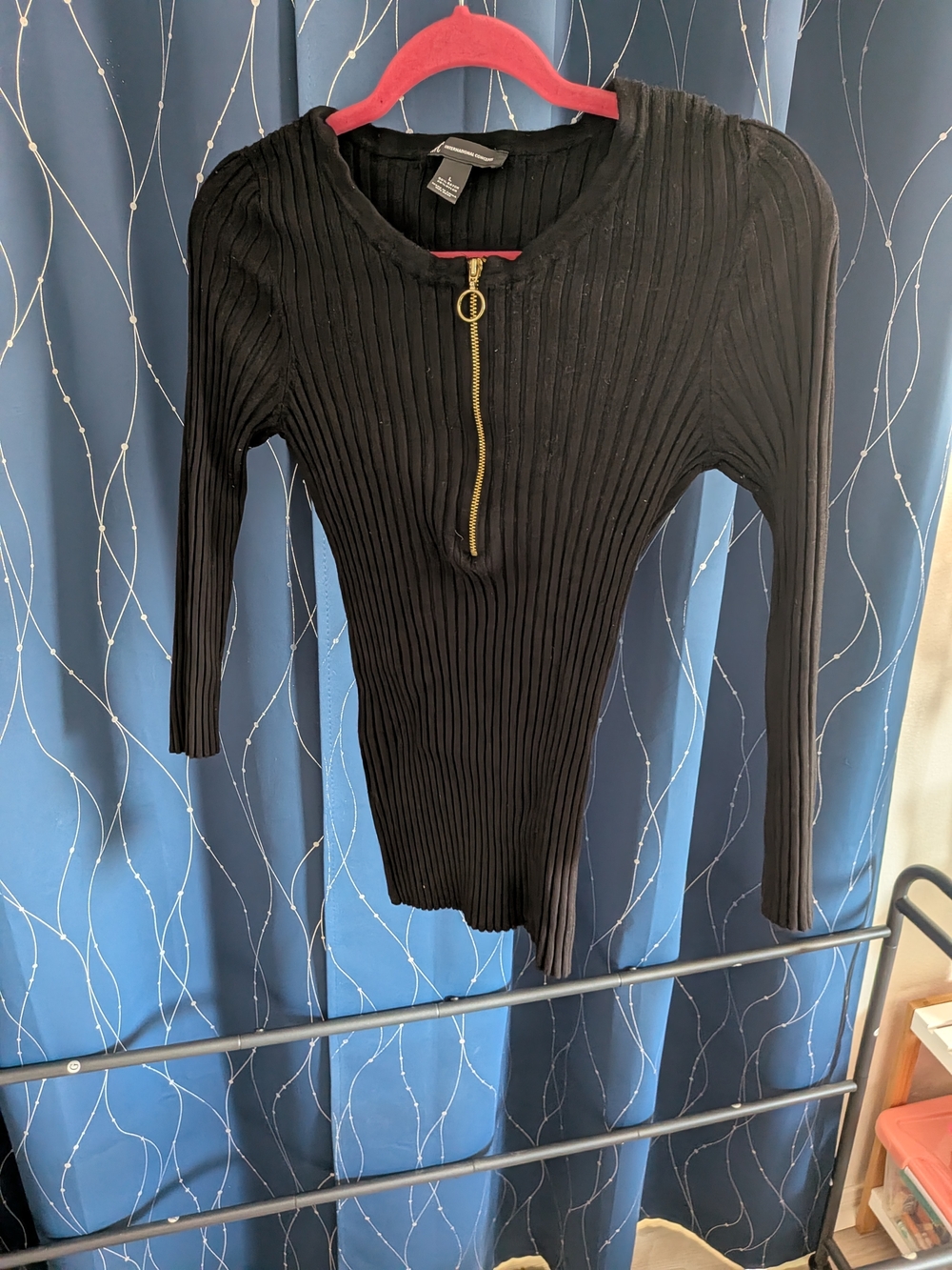 INC International Concepts Black Ribbed Zip-Front Long Sleeve Top
